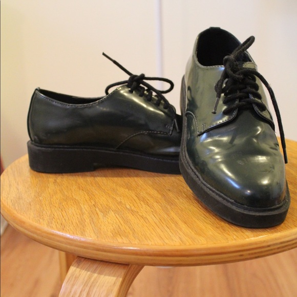 Forest green Oxford shoes with black shoelaces - Picture 1 of 1